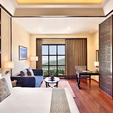 Four Points By Sheraton Srinagar מראה חיצוני תמונה