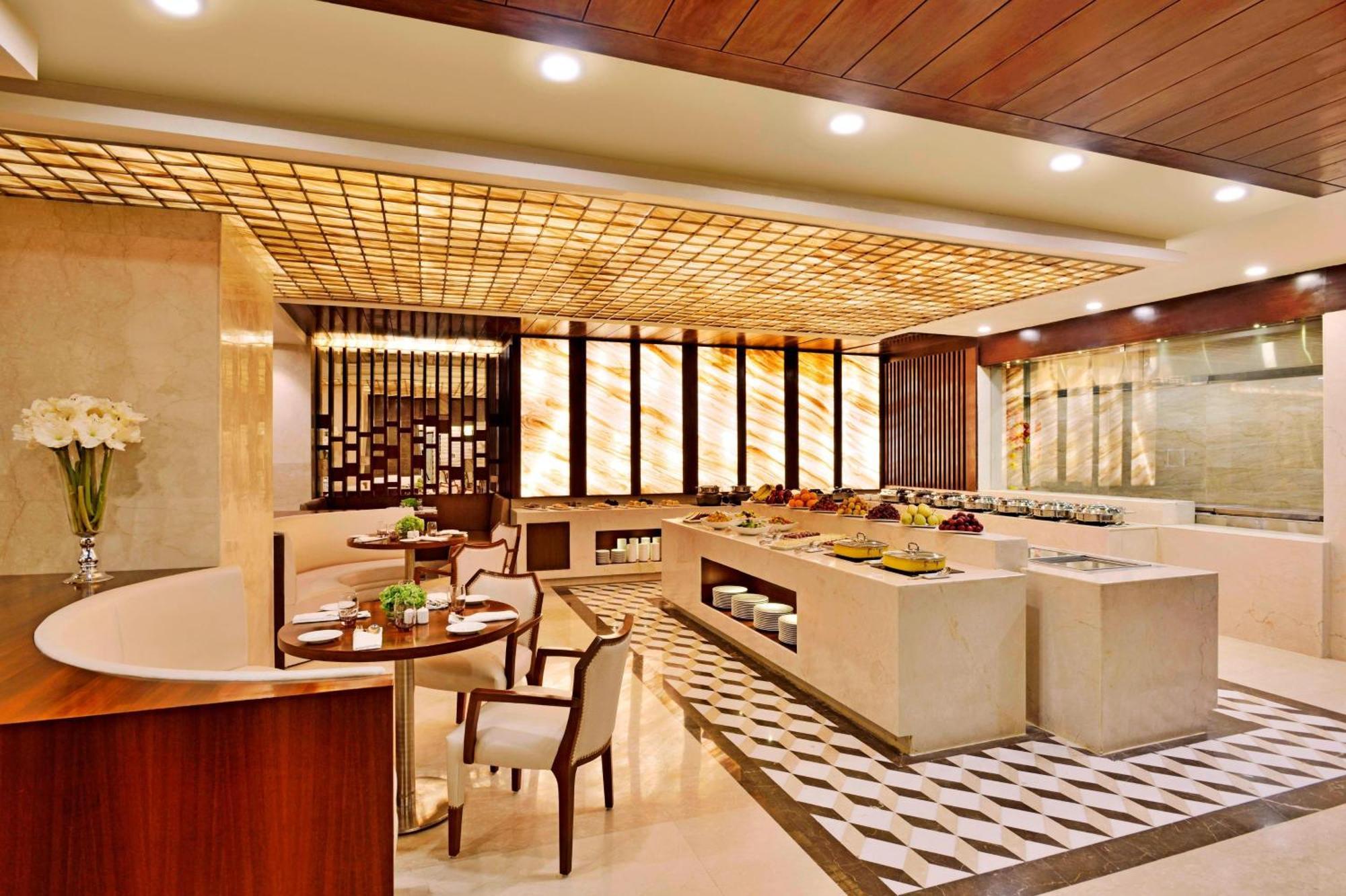 Four Points By Sheraton Srinagar מראה חיצוני תמונה