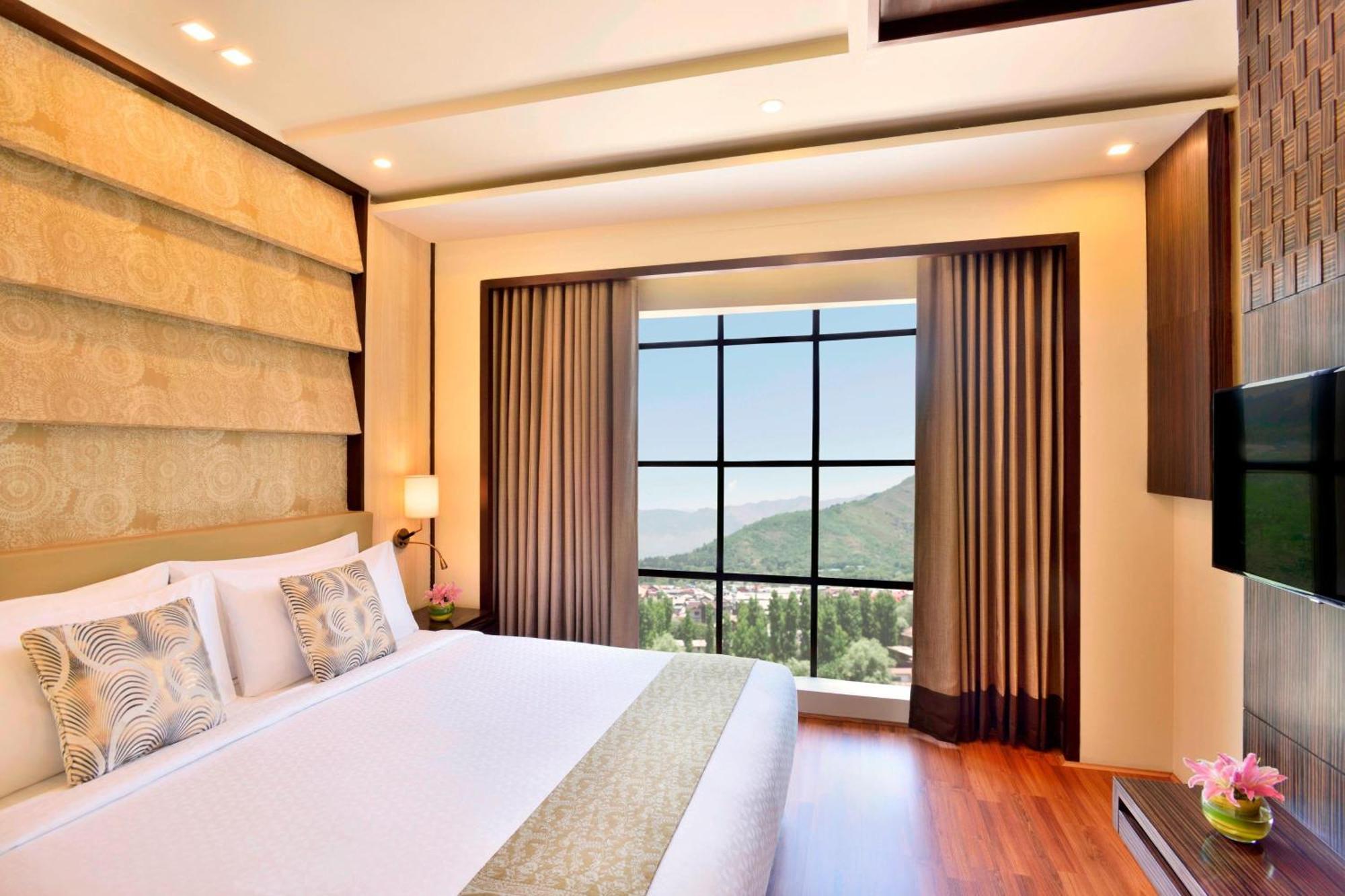 Four Points By Sheraton Srinagar מראה חיצוני תמונה