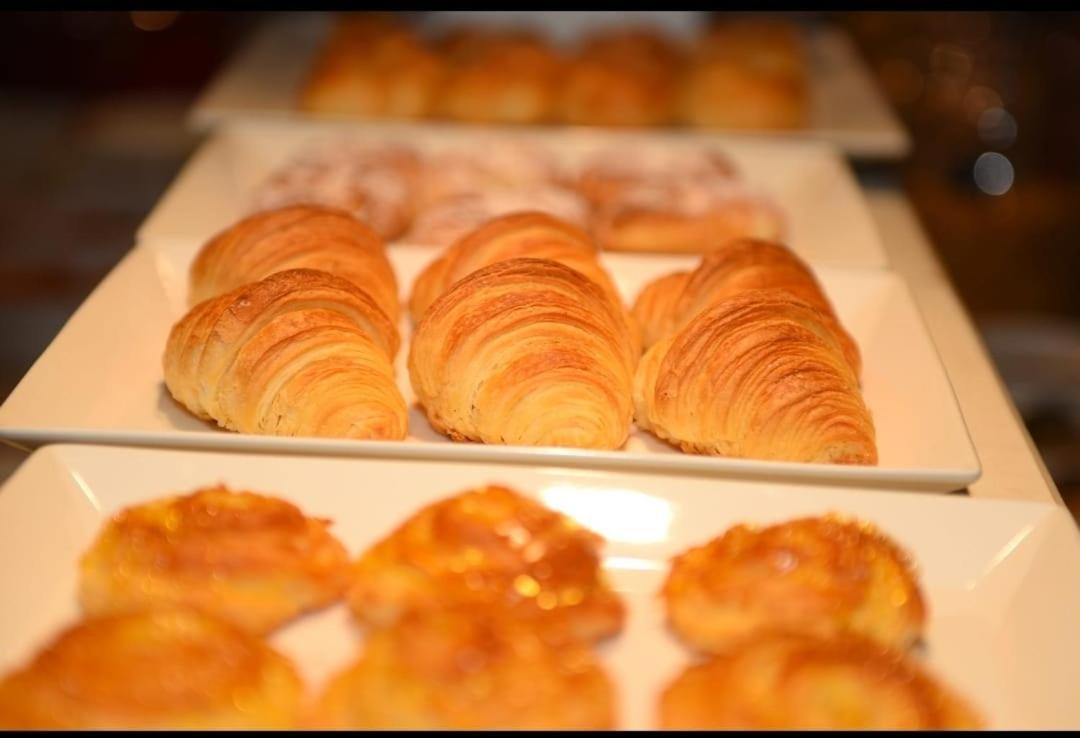 Four Points By Sheraton Srinagar מראה חיצוני תמונה